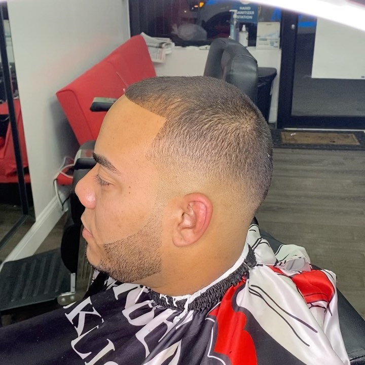 Clean taper fade at Authentic Cutz Barbershop Bronx NY